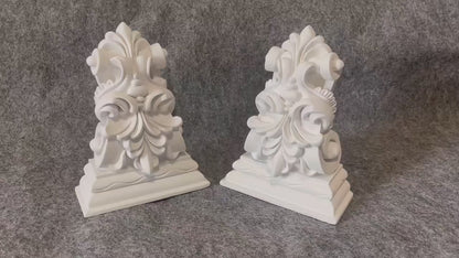 Elegante PU Zierkonsole – Geschwungenes Deko-Wandelement im französischen Stil